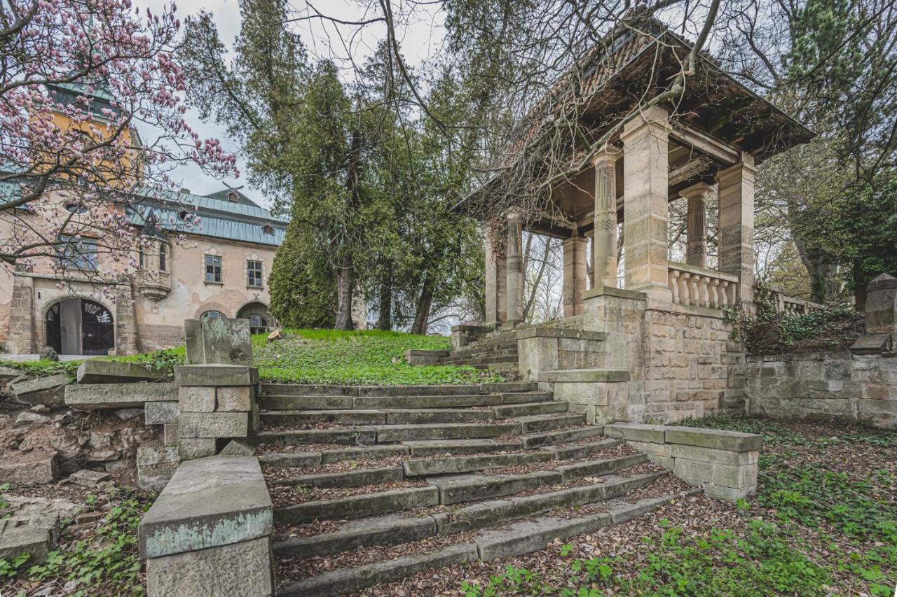 Apartmán Zámecký areál Holovousy Exteriér fotografie