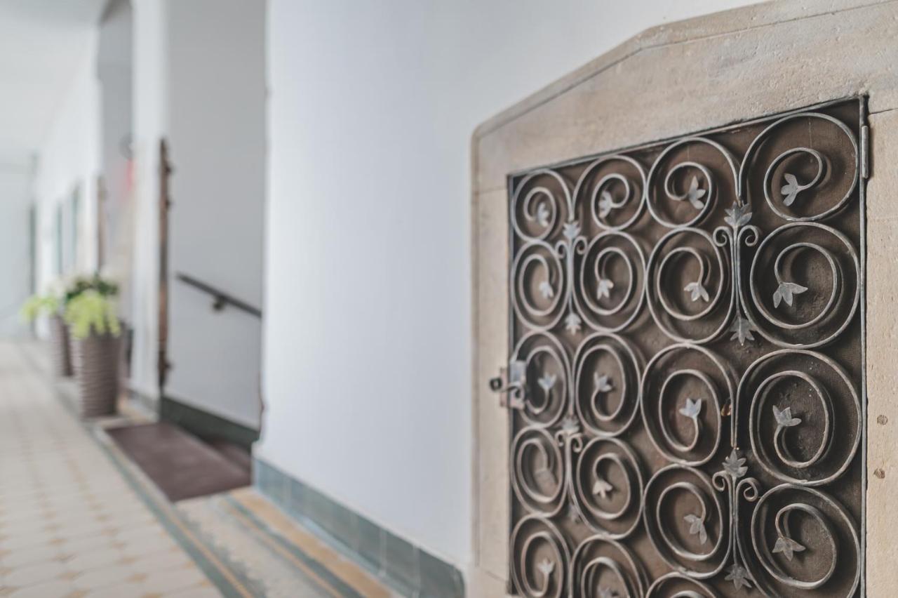 Apartmán Zámecký areál Holovousy Exteriér fotografie