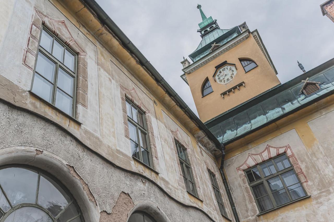 Apartmán Zámecký areál Holovousy Exteriér fotografie