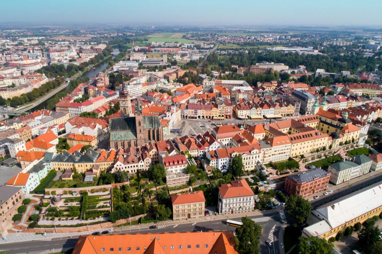 Apartmán Zámecký areál Holovousy Exteriér fotografie